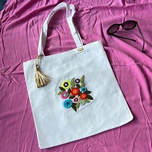 NWT - Nilly's Handmade Punch 'Vintage Memories' Tote Bag